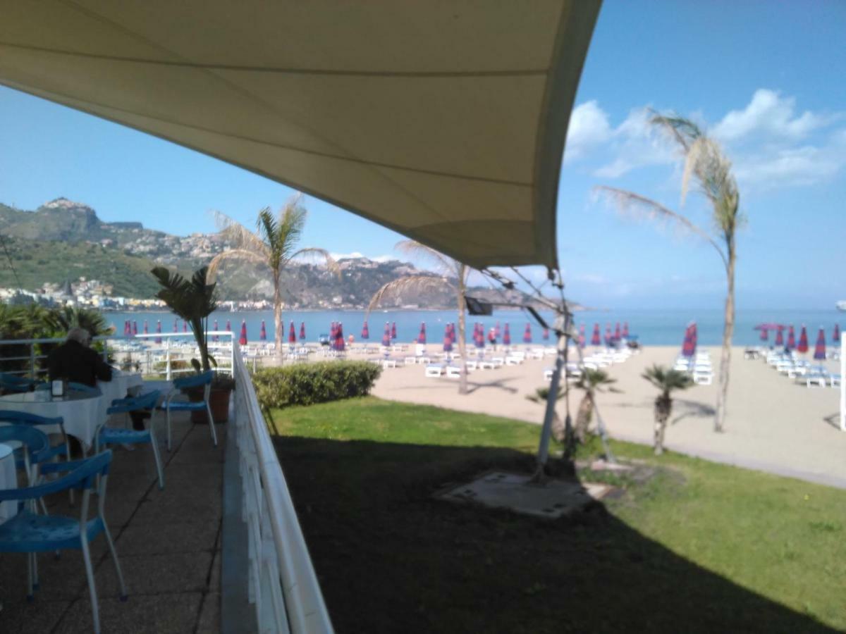 B&B Di Marco Giardini Naxos Exterior photo
